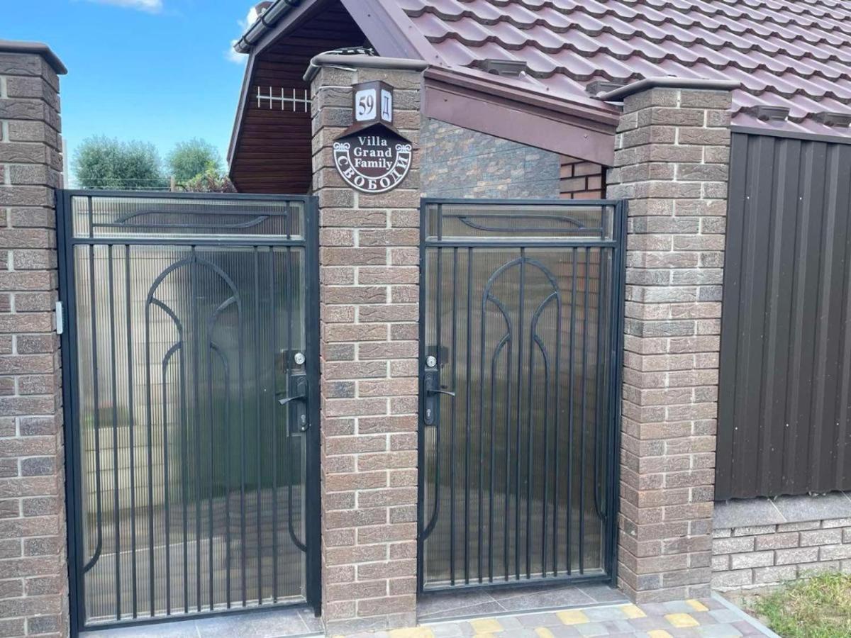 Villa Grand Family Rozhny Exteriör bild